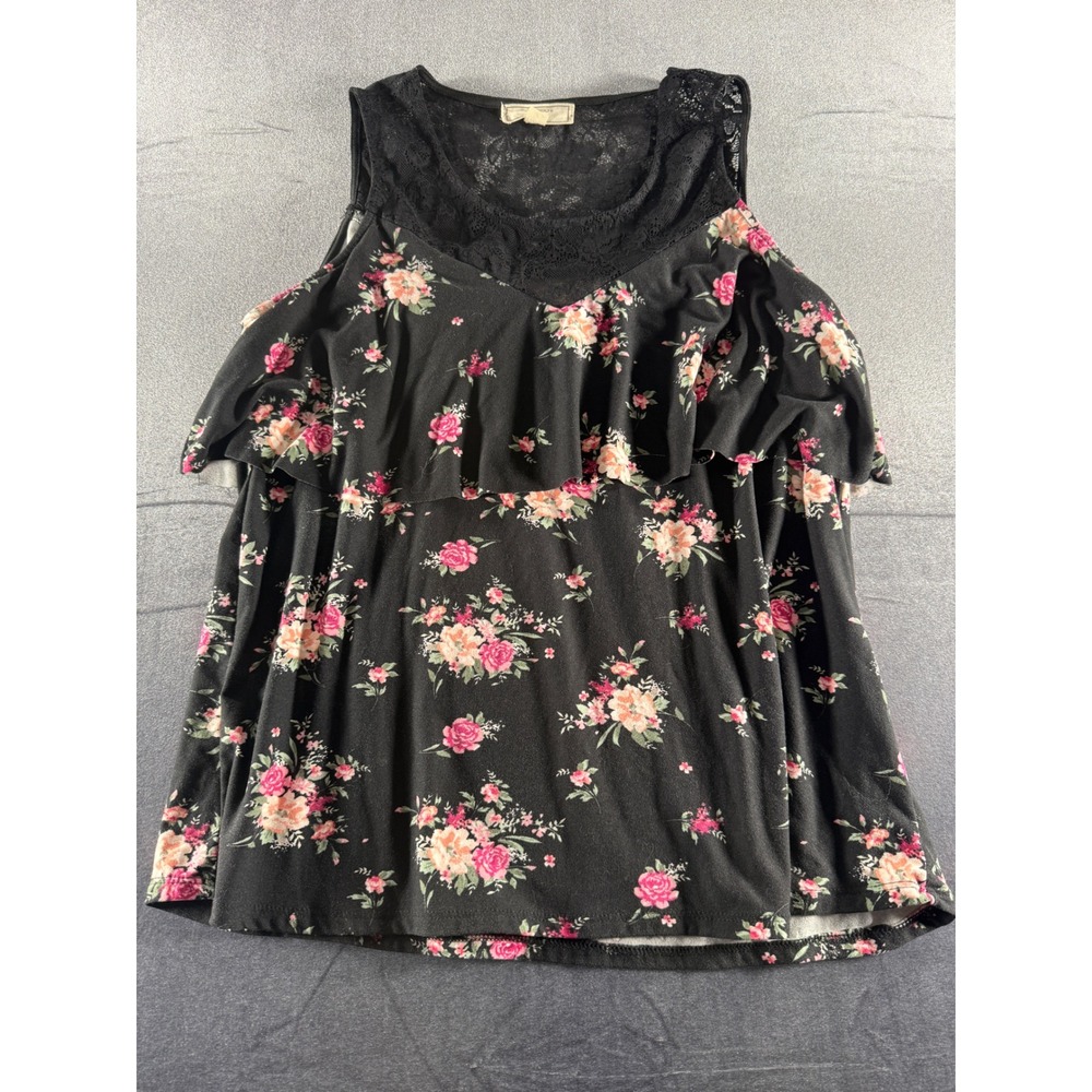 No Comment NY LA Women XL Black Floral Lace Ruffle Cold Shoulder Top RK34212